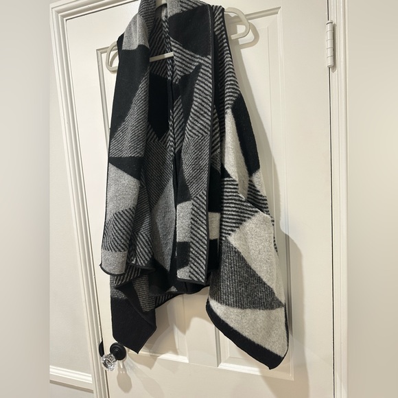 Cejon plaid wool blend sweater vest shawl wrap geometric - Picture 4 of 12
